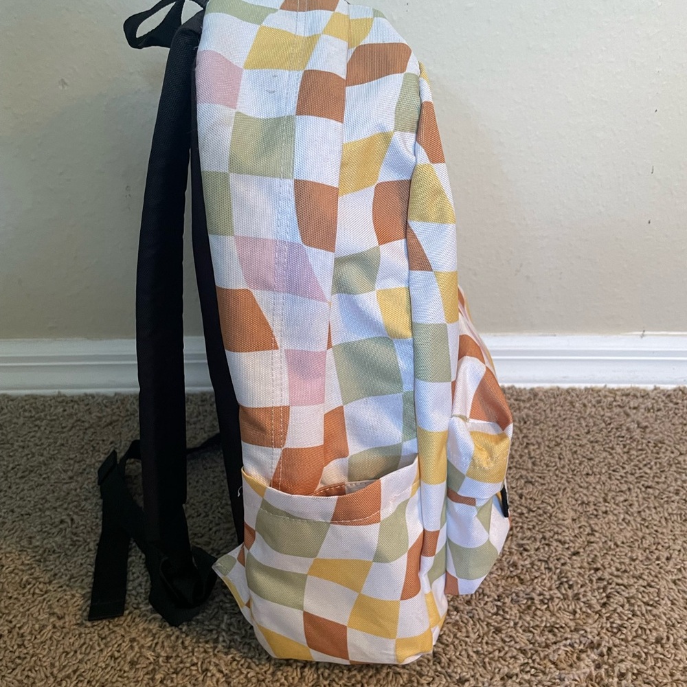 Vans Backpack + Matching Lunch Bag; Color: Ochre - Picture 4 of 10